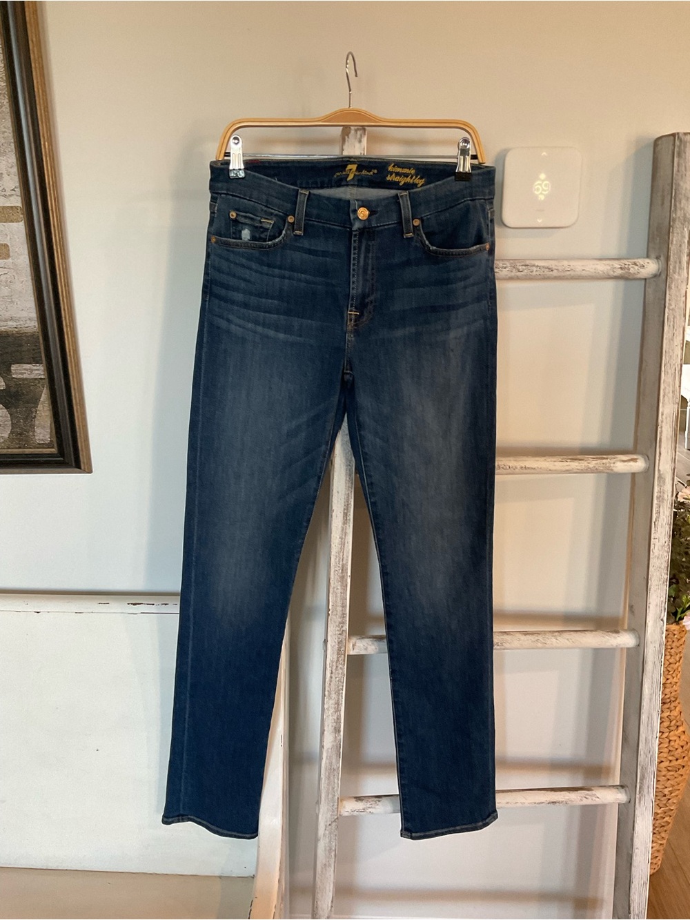 7 for All Mankind Women's Kimmie Straight Leg Jeans Size 31, Dark Blue Wash EUC